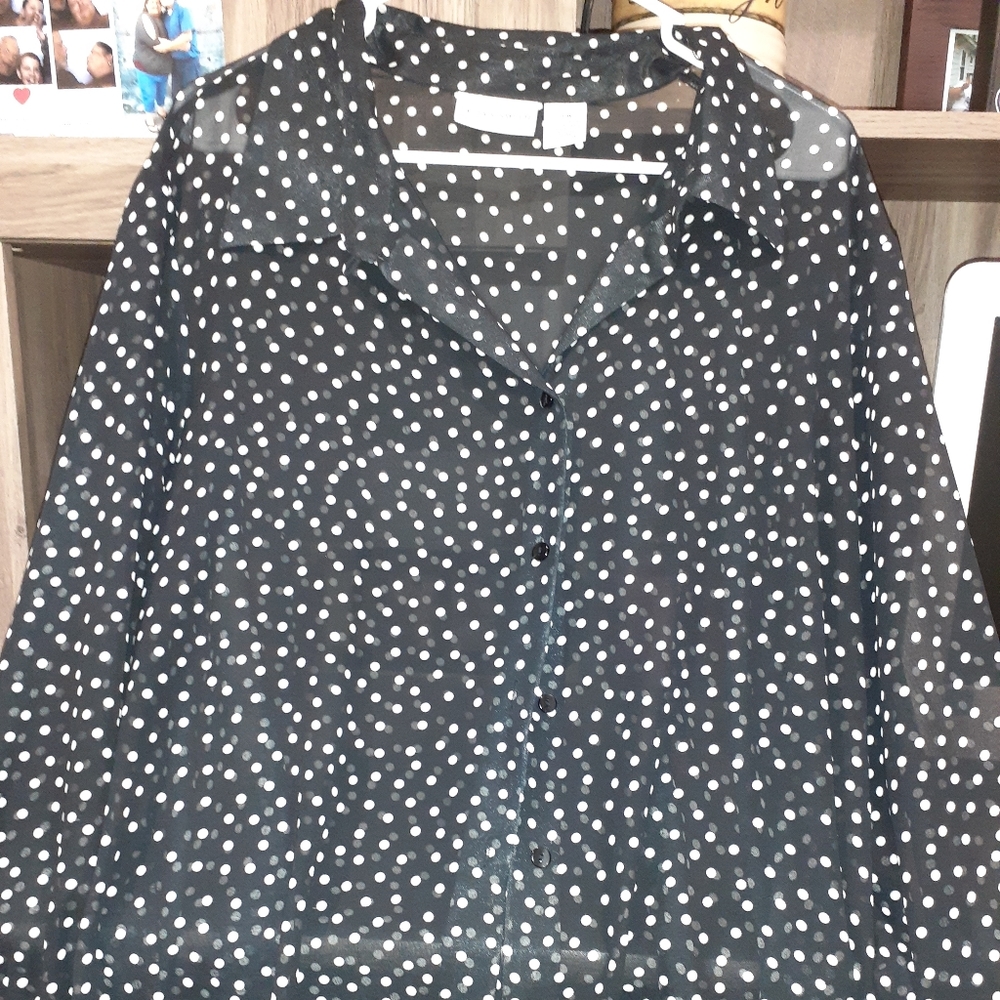 #43 Women's Jaclyn Smith blouse